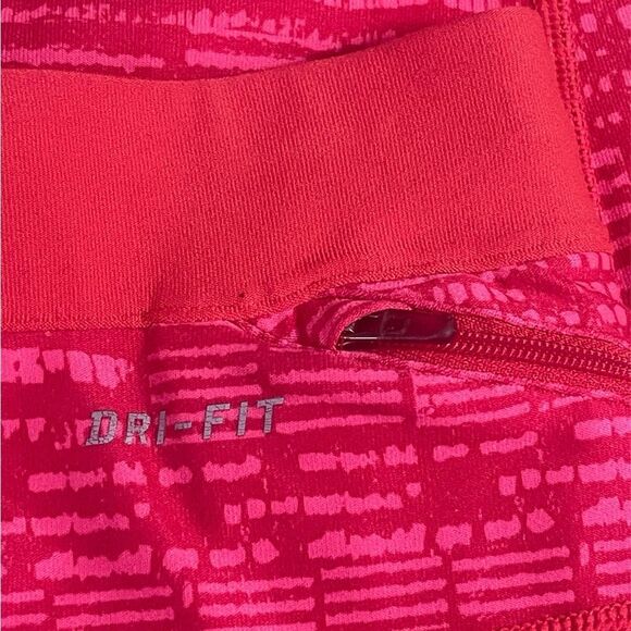 Nike Dri Fit Pink and Orange Cropped Leggings Size Large - Picture 6 of 7